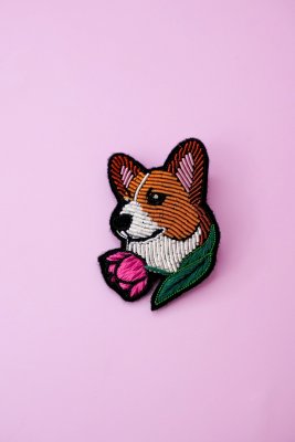 Welsh corgi pembroke brosch Malicieuse