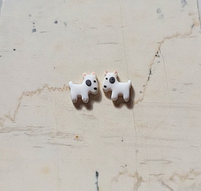 Bullterrier örhängen av lera 1