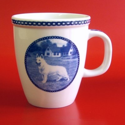 Vit herdehund mugg av porslin Lekven 74291