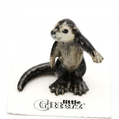 Utter miniatyr porslinsfigur Slide River Otter