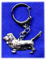 Basset hound nyckelring
