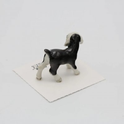 Get miniatyr porslinsfigur Domino Nubian Goat Kid