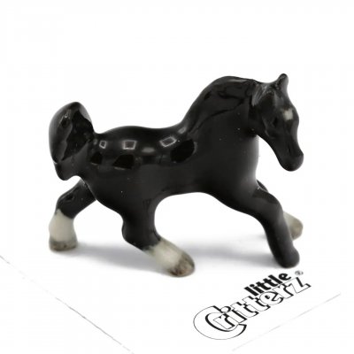 Häst miniatyr porslinsfigur Star Black Horse