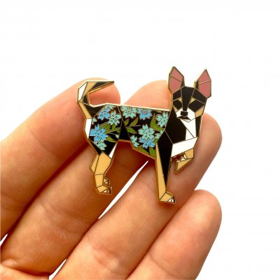Chihuahua pin av emalj välj färg