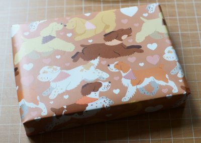 Spaniels presentpapper 70x30 cm