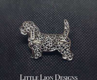 Petit basset griffon vendéen smycke olika varianter 2 Lion