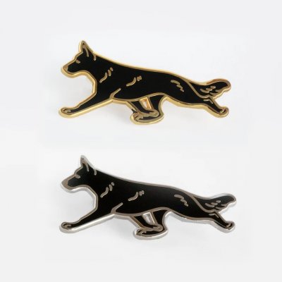 Tysk schäferhund emaljpin/brosch olika färger K B