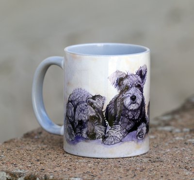 Mugg med färg på insida och handtag olika färger
