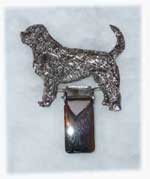 Otterhound nummerlappshållare silveröverdrag