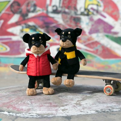 Orange Max the Rottweiler docka - rottweiler