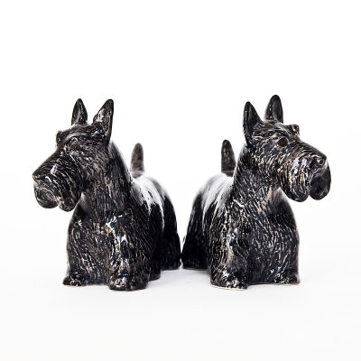 Skotsk terrier salt & pepparkar