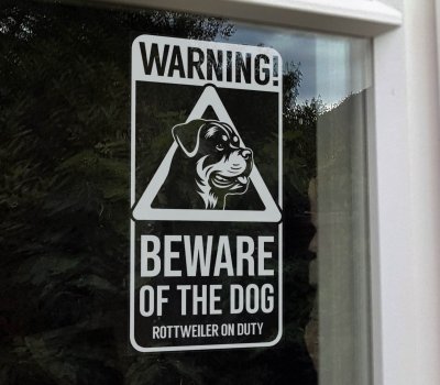 Rottweiler fönsterdekal Beware of the dog V5